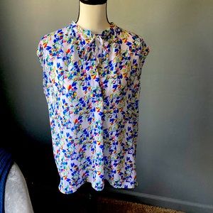 Floral pattern blouse